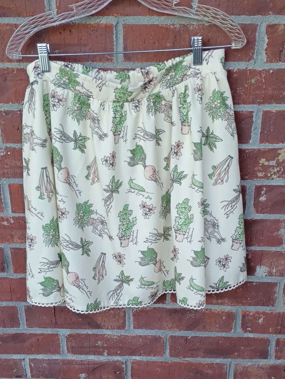 🇺🇸 Sale! 30% Off 3 Items Warner Bros. Yellow Botanical Print A-Line Skirt
